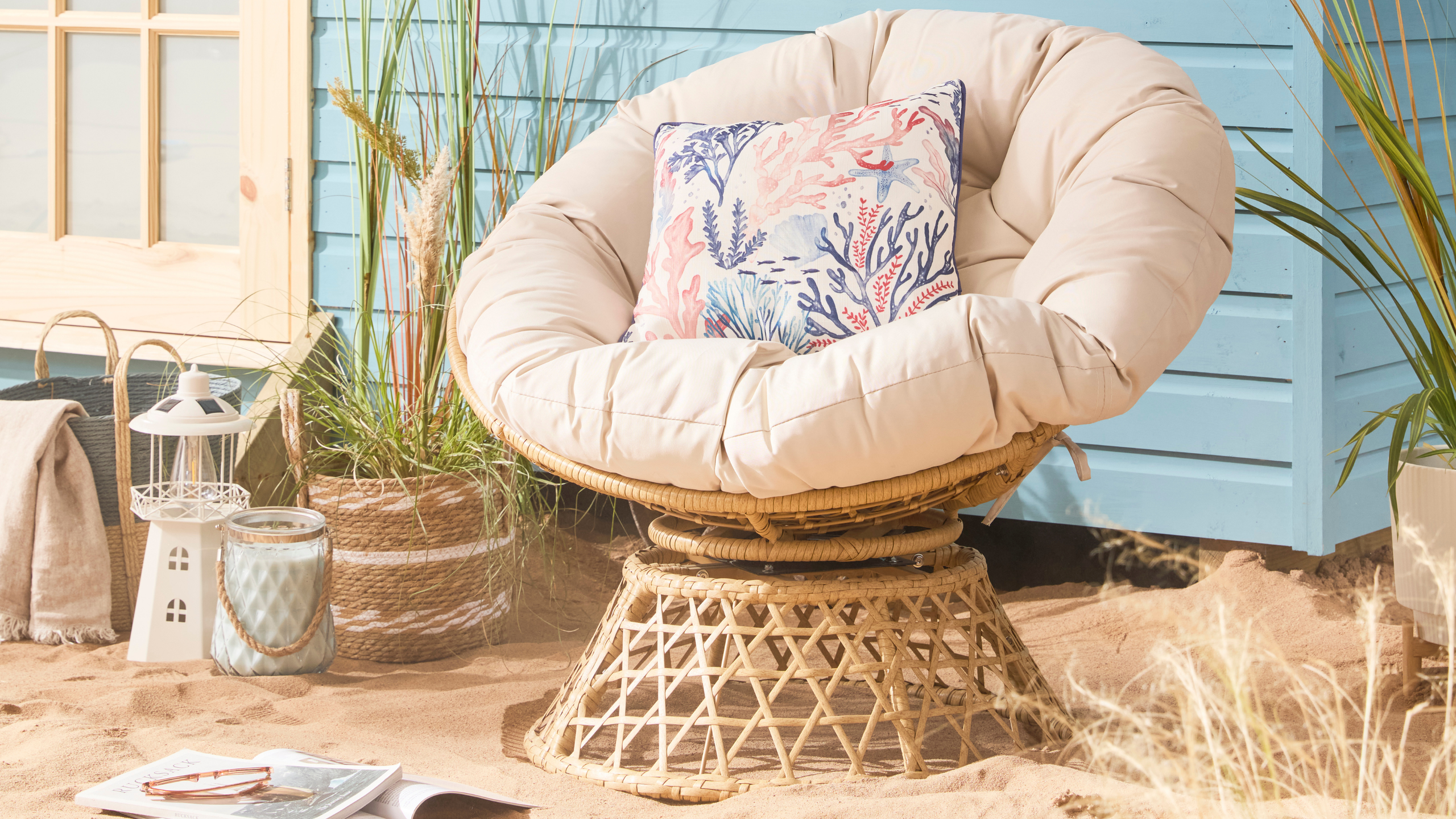 Stylish Garden Furniture for Less: B&M's Best Looks and Trends